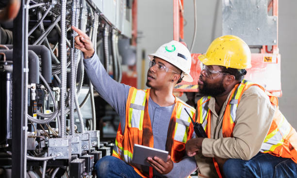 Best Industrial Electrical Services  in Westvale, NY